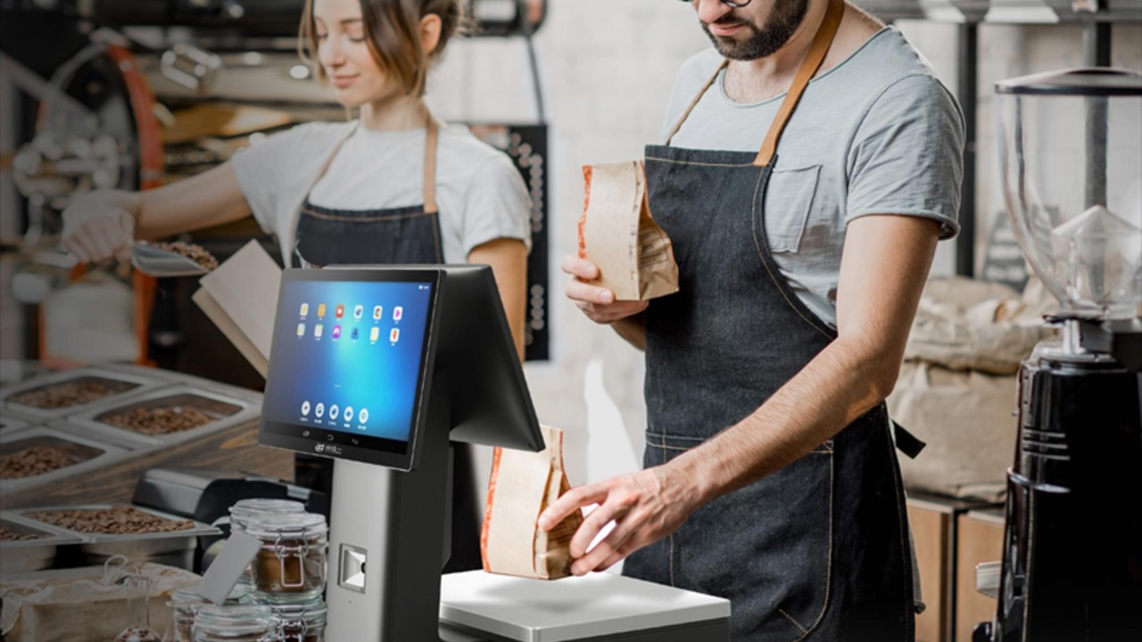 How to Choose the Right POS Scale: Hanin Models for Fruit Stores, Delis, and Supermarkets