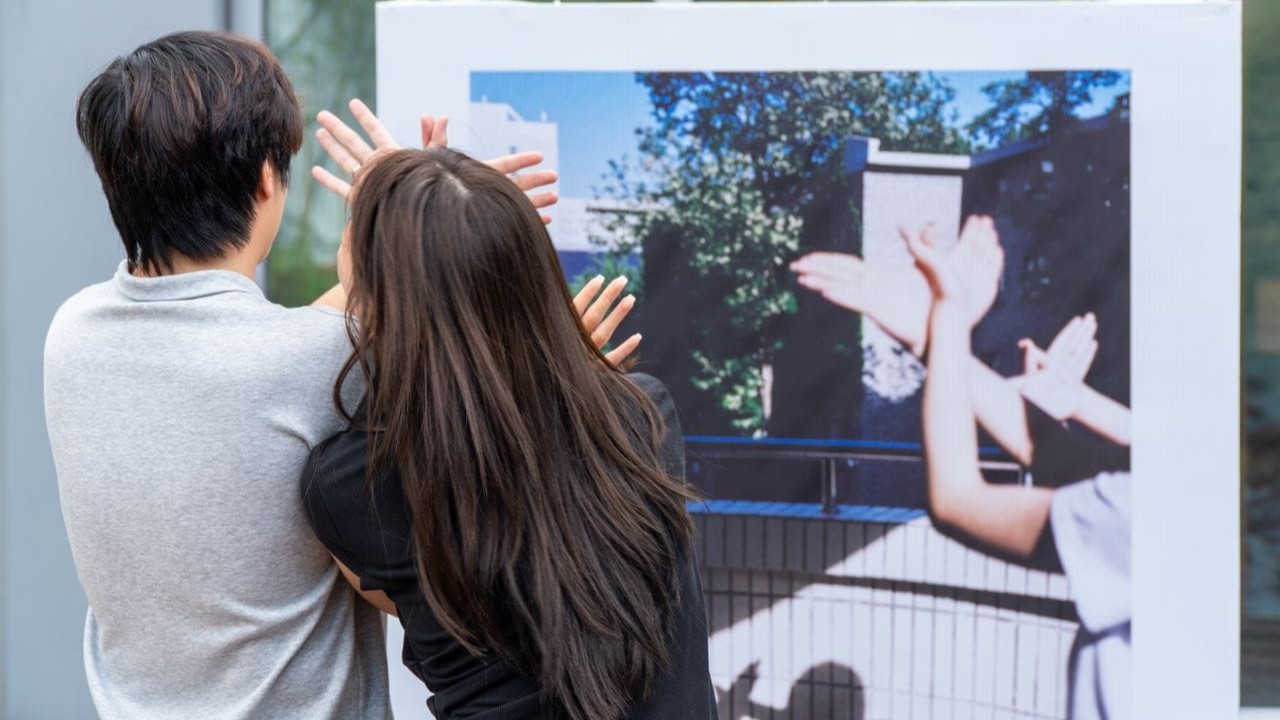Summer in Our Hands: Hanin × Three Shadows Graduation Photography Exhibition Now Open